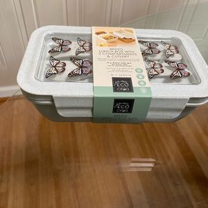 - Brand New Bento  Lunch Box With 2 Components & Cutlery .